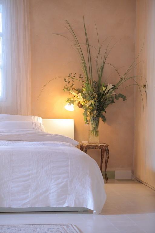 Four Hearts - Acre'S Sea Side Suite Номер фото